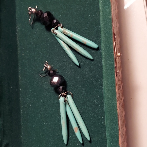 Beautiful peacock and bird box - Picture 8 of 13